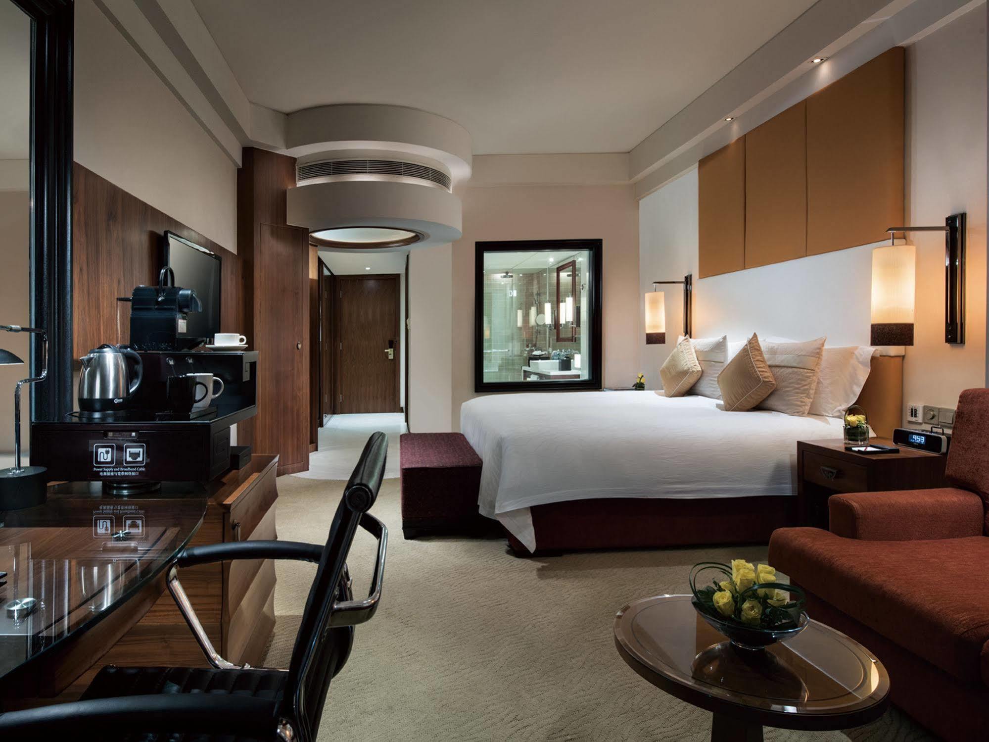 Grand Millennium Shanghai Hongqiao Exterior foto